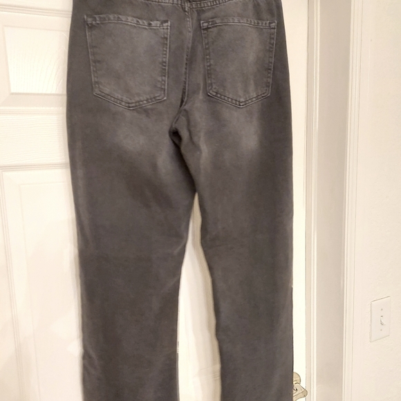 Recycled cotton distressed denim low cut jeans - Picture 4 of 4